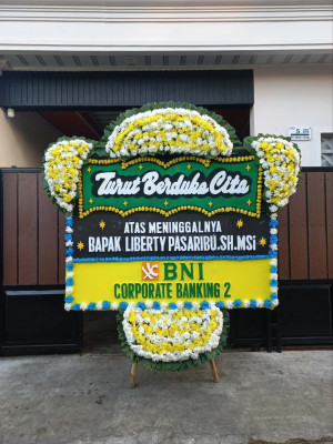 Papan Bunga Duka di Bawuran
