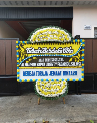 Papan Bunga Duka di Bawuran